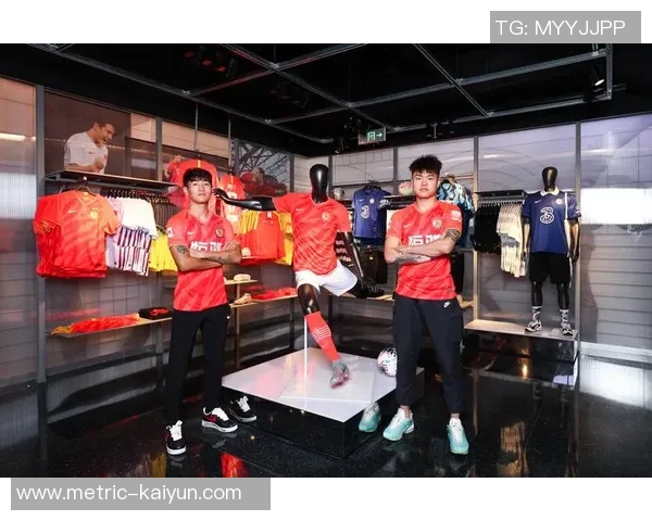 广州足球旗舰店全新开业球迷必访的足球装备天堂 广州足球旗舰店全新开业球迷必访的足球装备天堂